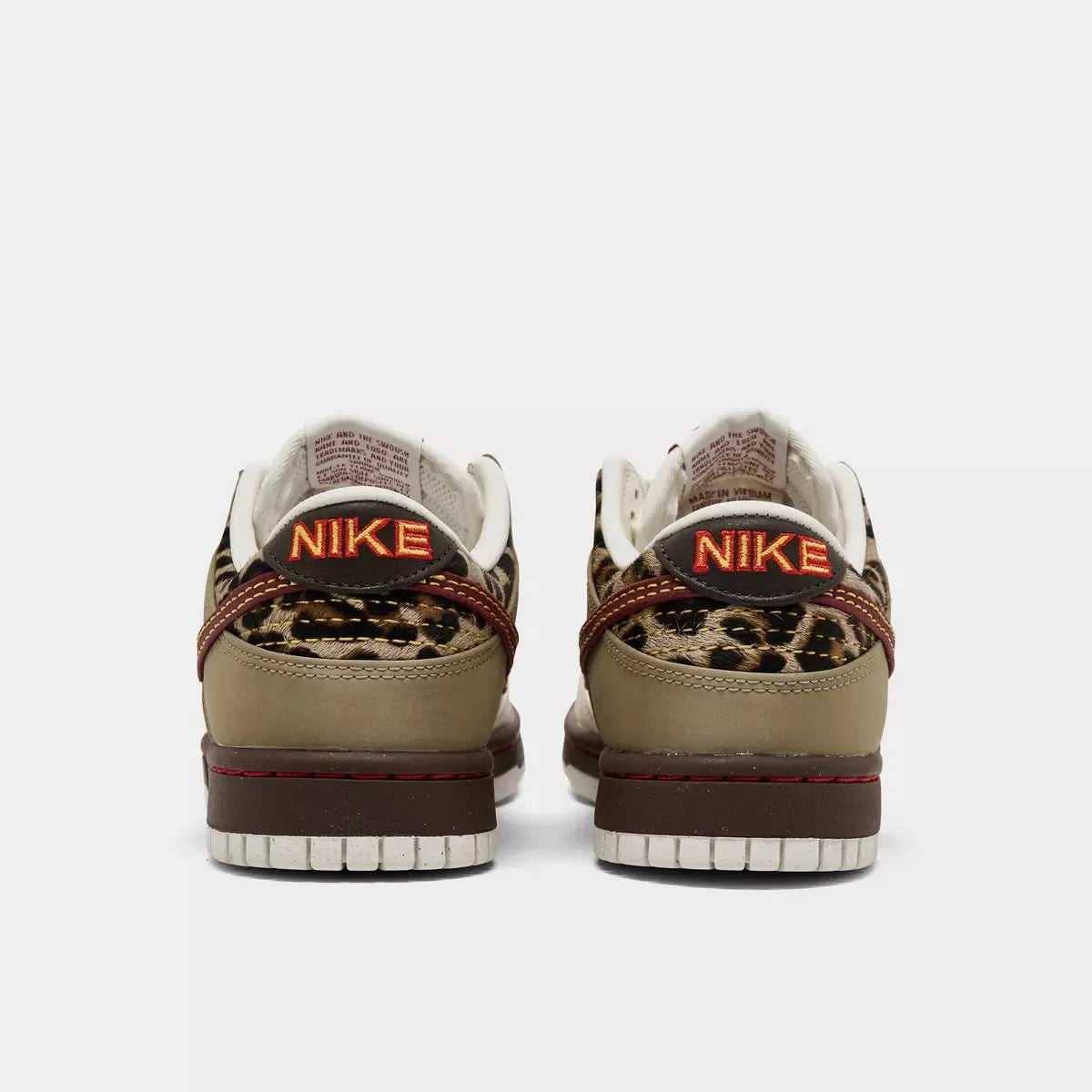 NK DUNK LOW PEARL